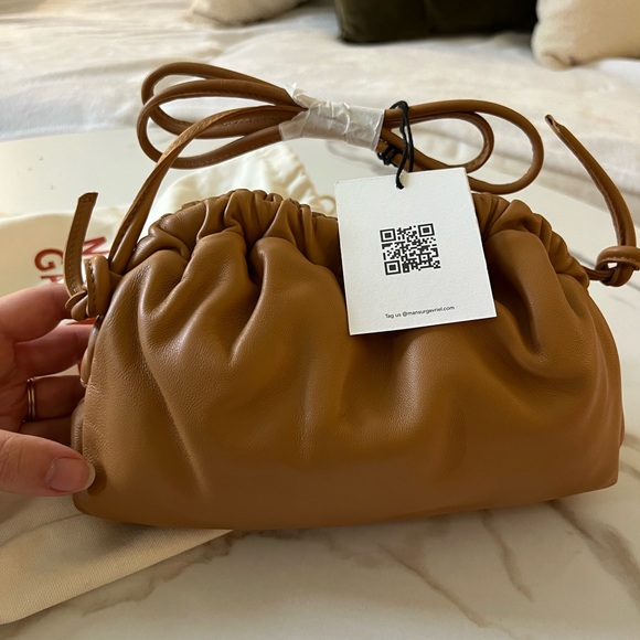 New Mansur Gavriel Mini Cloud Clutch Caramel Brown - Picture 3 of 4